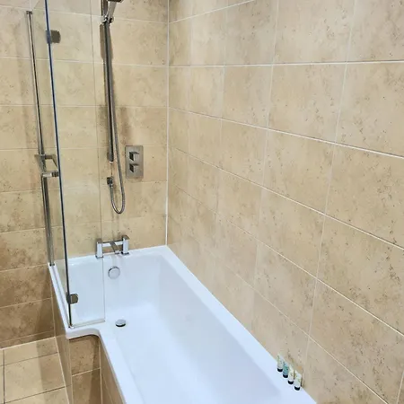 Royal Retreat * Harrogate